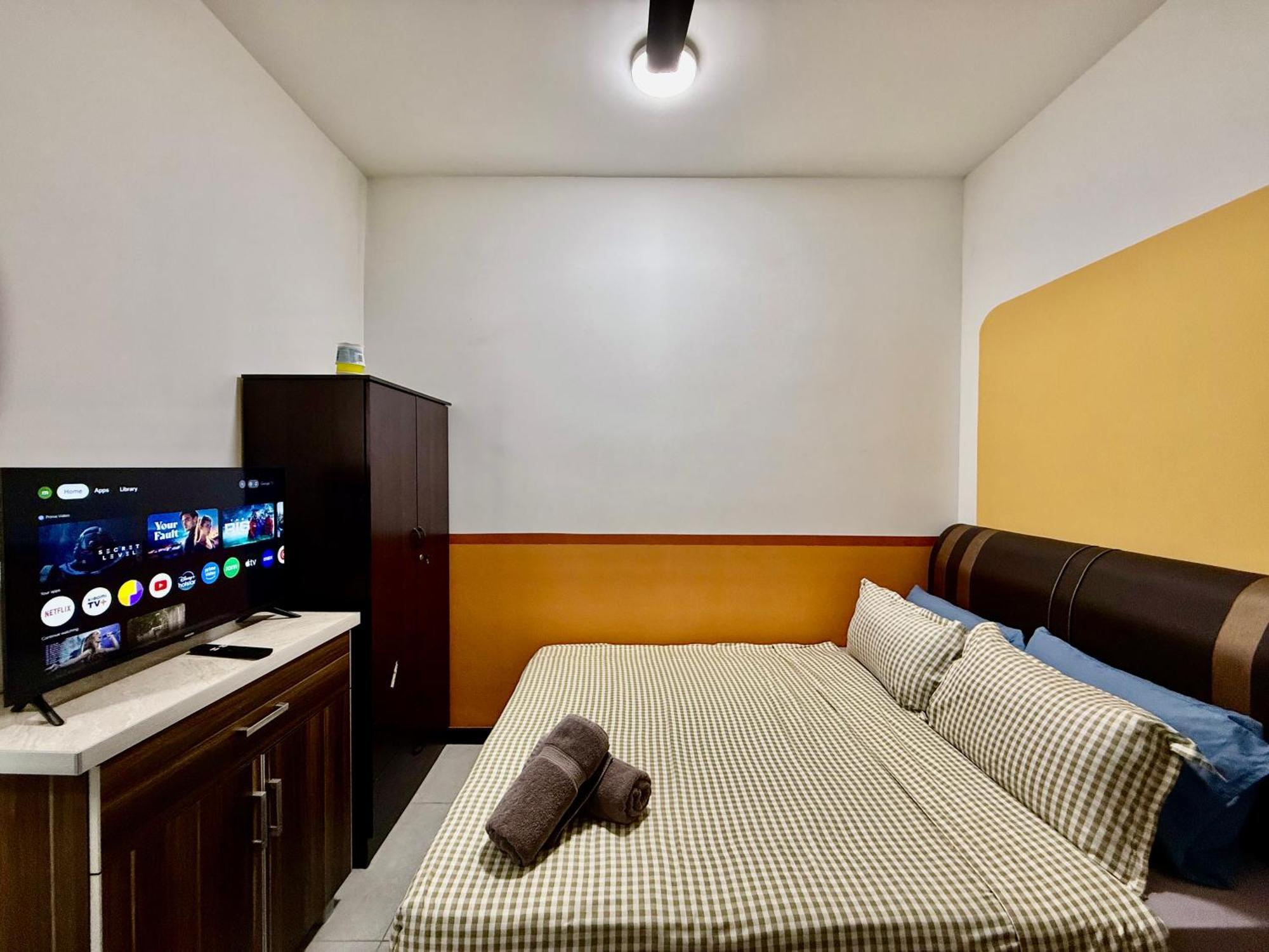 Couple Suite At Neu Suites Near Gleneagles Kuala Lumpur Exterior photo
